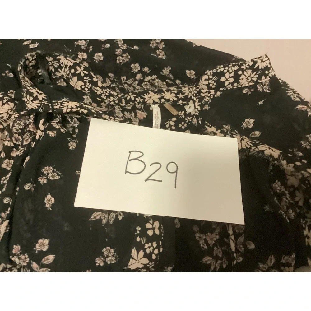Free‎ People Serena Floral Bell Sleeve Blouse Women XS Black Sheer Boho Tie Neck